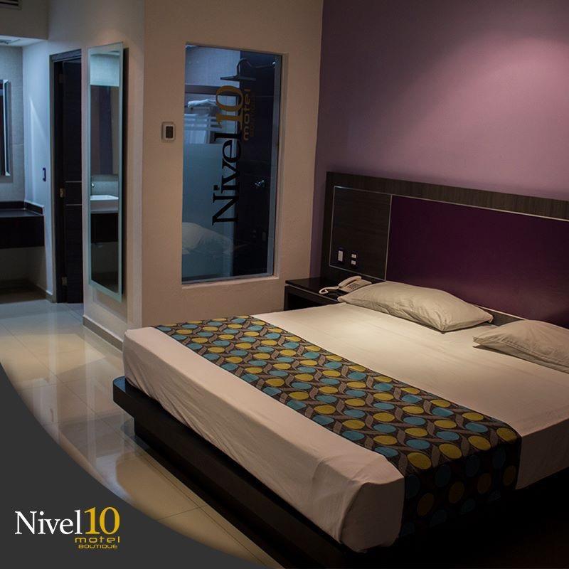 Nivel 10 Hotel Manzanillo Exterior foto